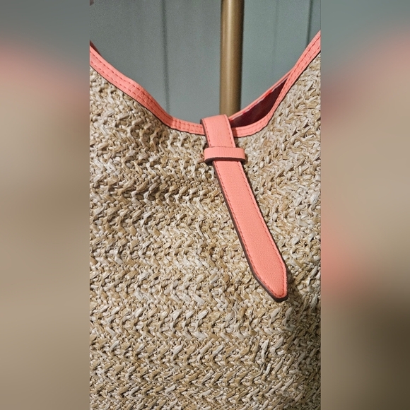 STELLA & DOT Riveria Woven Tote In Natural With Coral Accents. NWOT - Picture 11 of 15